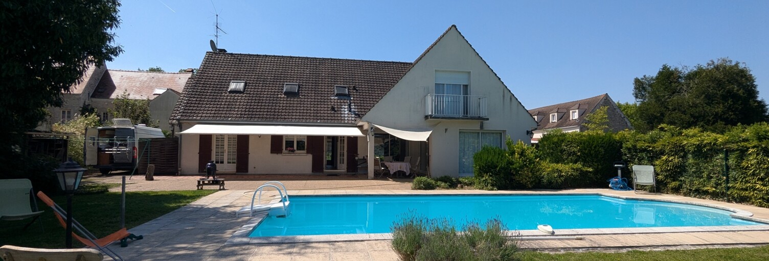 Maison 8 Pièces 230 m² à vendre à Fontenay-Trésigny (77610)