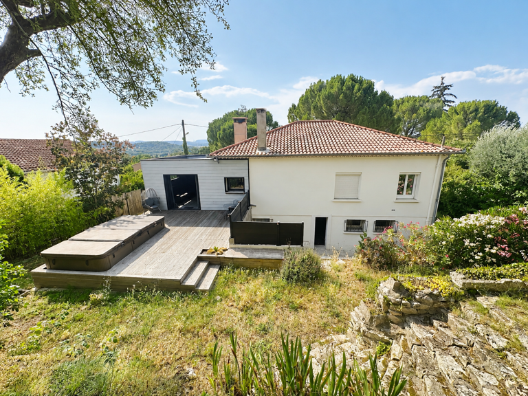 VENTE VILLA 191M2 - 7 PIECES VILLEVIEILLE — photo 1