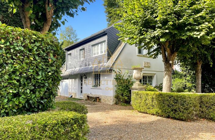 Magnifique château de 500m² avec dépendance en bord d'Eure à 1h de Paris — photo 3