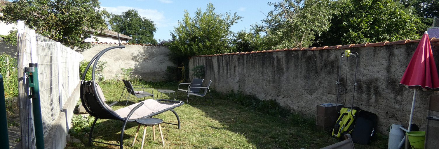 Maison 3 Pièces 65 m² à vendre à Chazelles-sur-Lyon (42140)