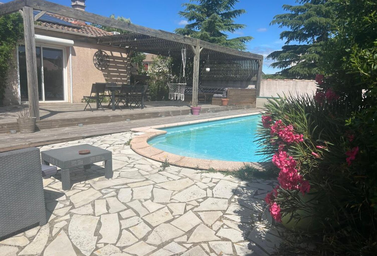 Maison À Vendre — photo 1