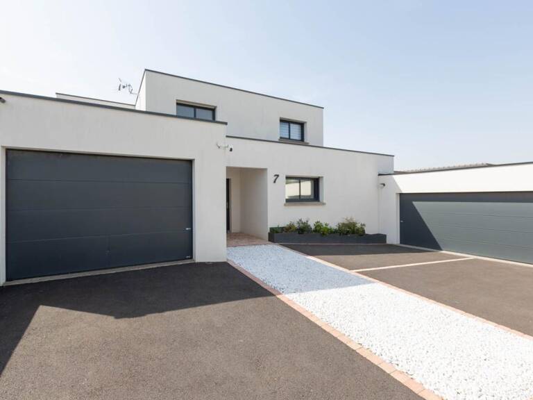 Maison familiale moderne de 154 m² – 6 chambres – Piscine – Terrain de plus de 650 m² — photo 1