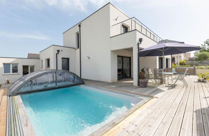 Maison familiale moderne de 154 m² – 6 chambres – Piscine – Terrain de plus de 650 m² — photo 3