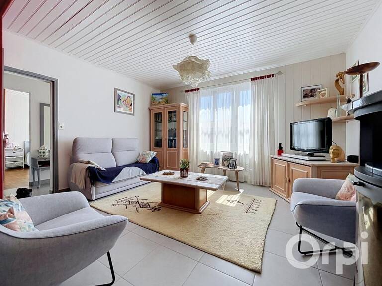 Maison À Vendre — photo 1