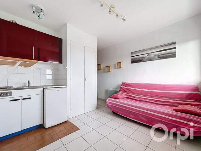 Appartement À Vendre — photo du bien