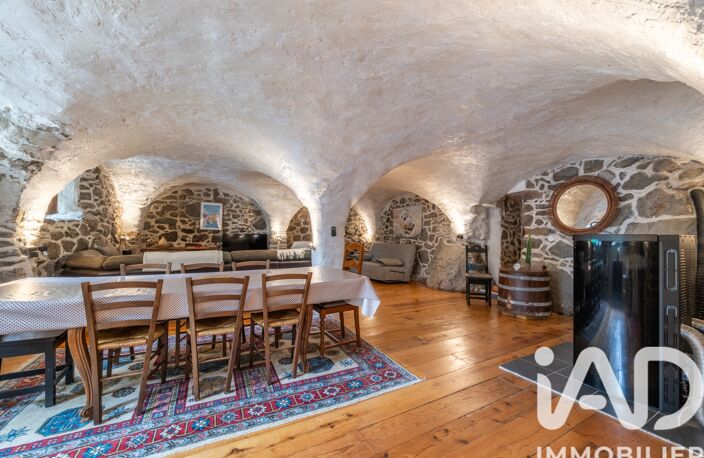 Vente Maison/villa 8 pièces — photo 3