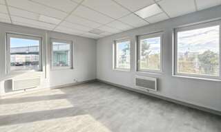 Bureau  48 m² à louer à Saran (45770)