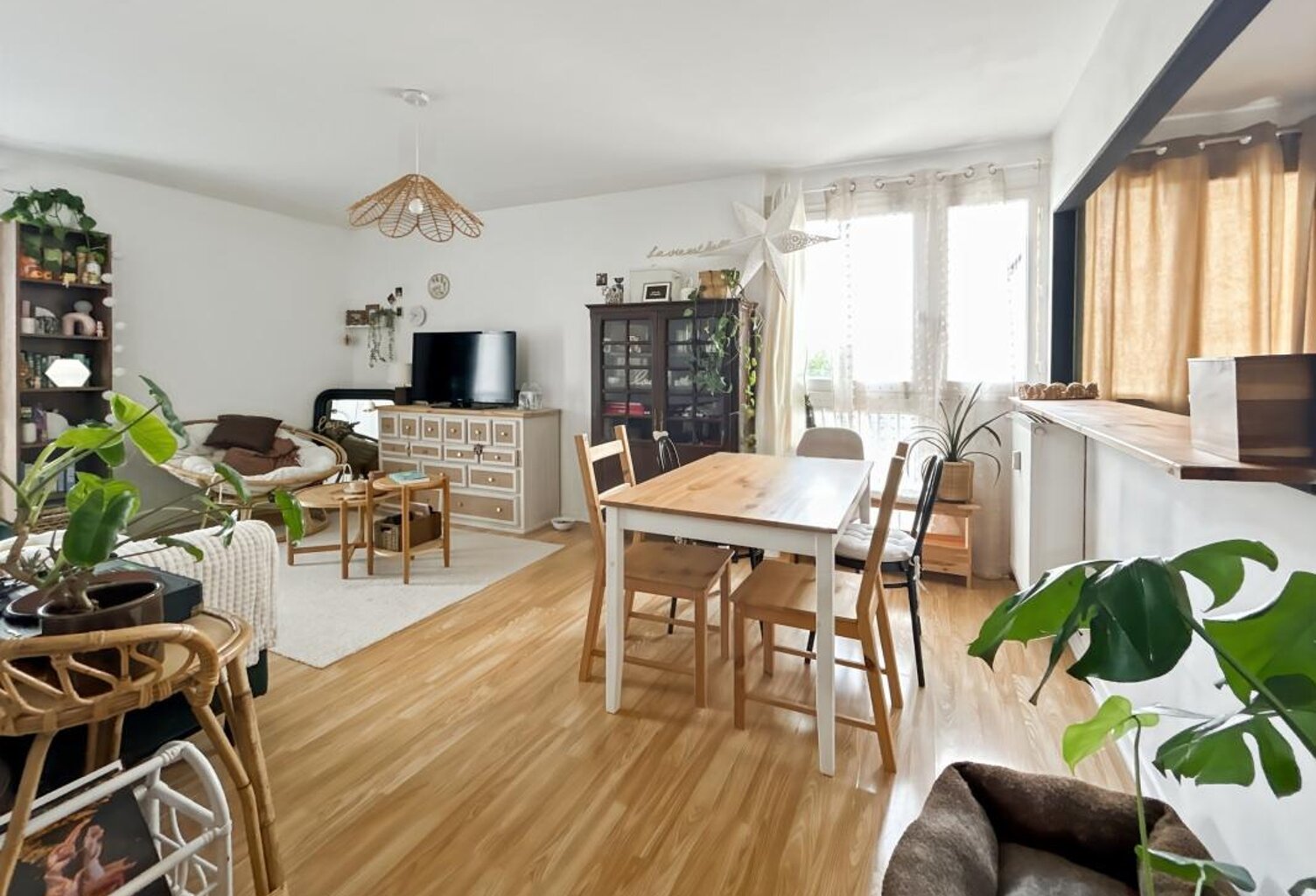 Bel appartement rénové avec balcon ⛱️ — photo 1