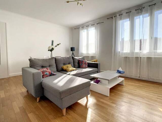 Maison À Vendre — photo du bien