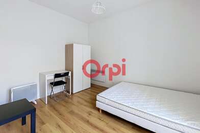 Appartement 1 pièces 360 €