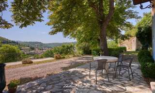 Maison 5 Pièces 121 m² à vendre à Riez (04500)