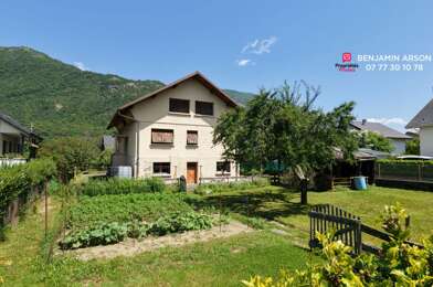 Maison 8 pièces 550000 €