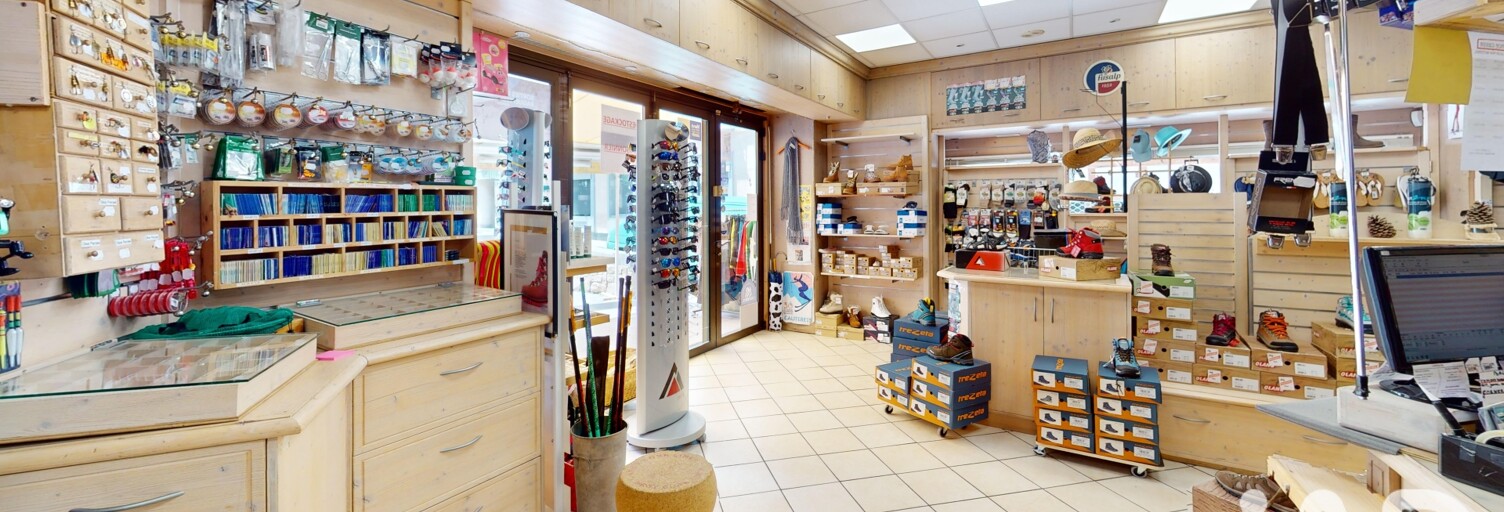 Commerce  110 m² à vendre à Cauterets (65110)