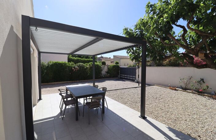 Maison Morieres Les Avignon 4 pièce(s) 91 m2 — photo 3