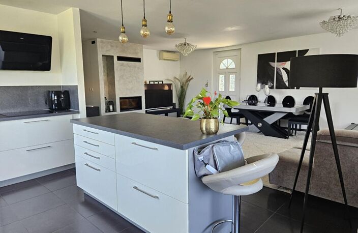 Maison Saint Genis Laval 4 pièce(s) 105 m2 — photo 3