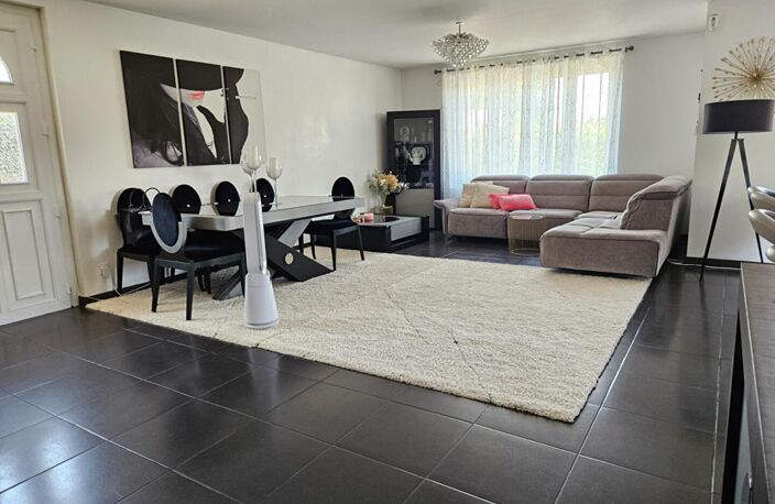 Maison Saint Genis Laval 4 pièce(s) 105 m2 — photo 4