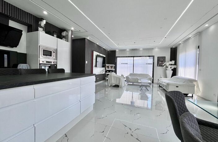 Magnifique maison de plain-pied de 102 m²  de style contemporaine sur un terrain 3 faces de 299 m² — photo 3