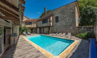 Maison 11 Pièces 330 m² à vendre à Montcuq-en-Quercy-Blanc (46800)