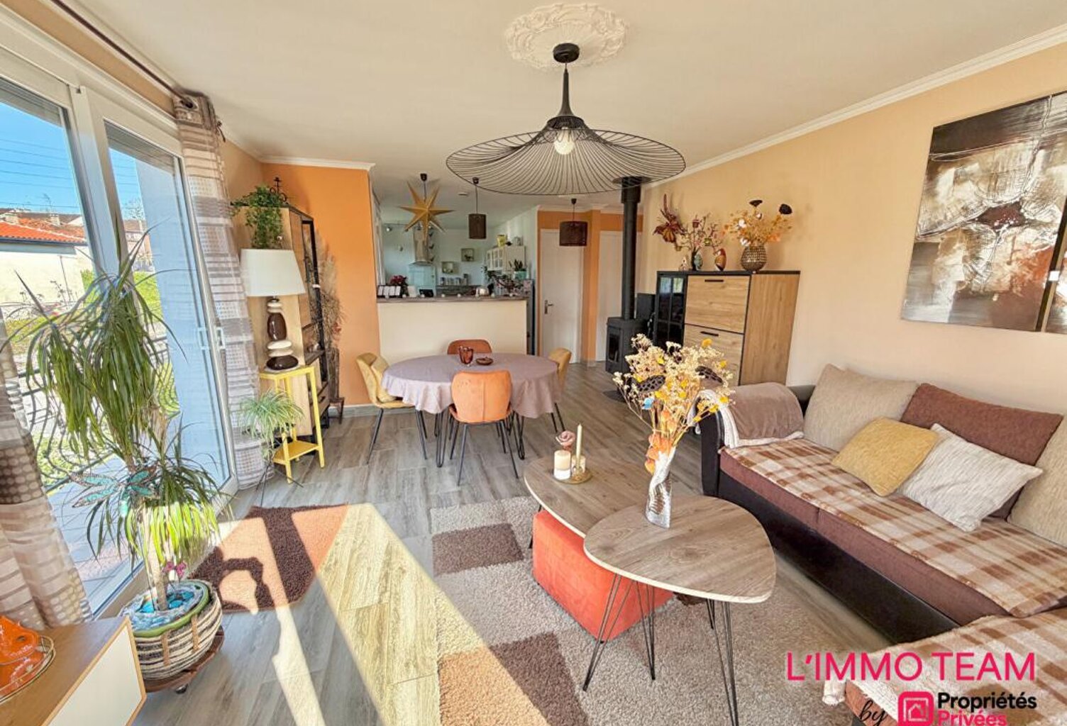 Luzech Maison 3 chambres sur près de 1000 m² de terrain proche commodités — photo 1