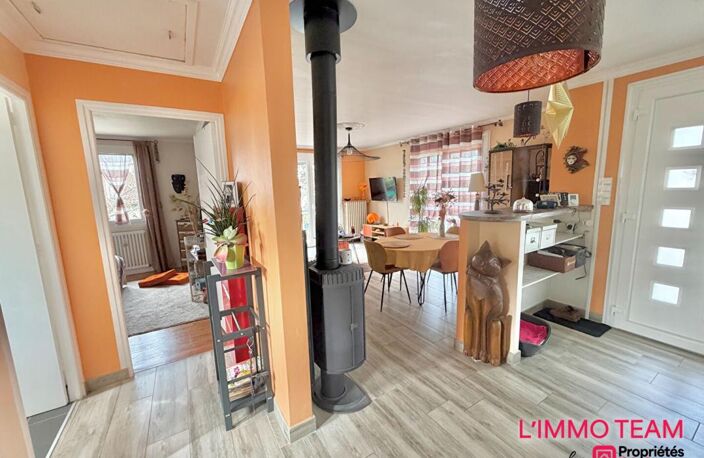 Luzech Maison 3 chambres sur près de 1000 m² de terrain proche commodités — photo 4