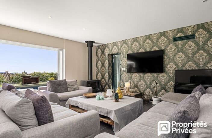 Villa avec piscine, jolie dépendance et vue dégagée — photo 4