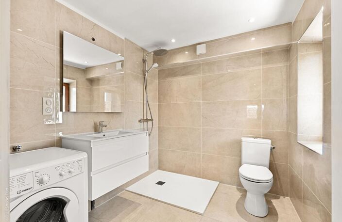 Superbe appartement rénové au coeur du village — photo 3