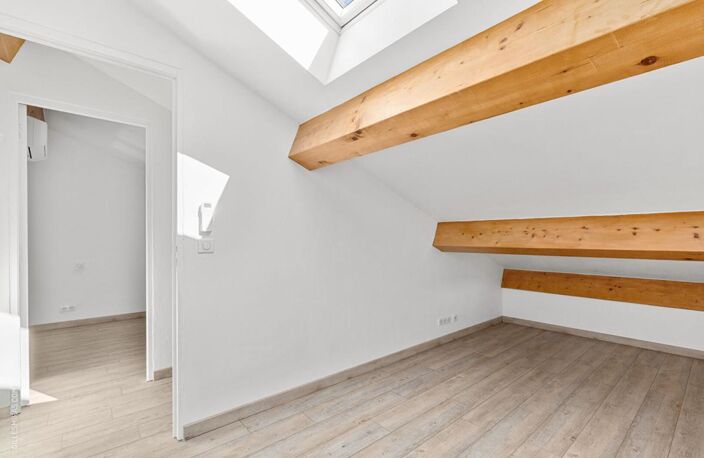 Superbe appartement rénové au coeur du village — photo 5