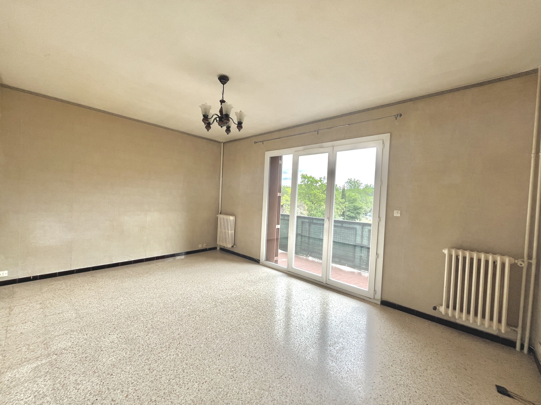Appartement  T3 à louer Aubagne 13400