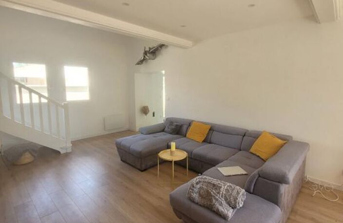 Maison en pierre du XVIIIe sur parcelle de 436m² — photo 2