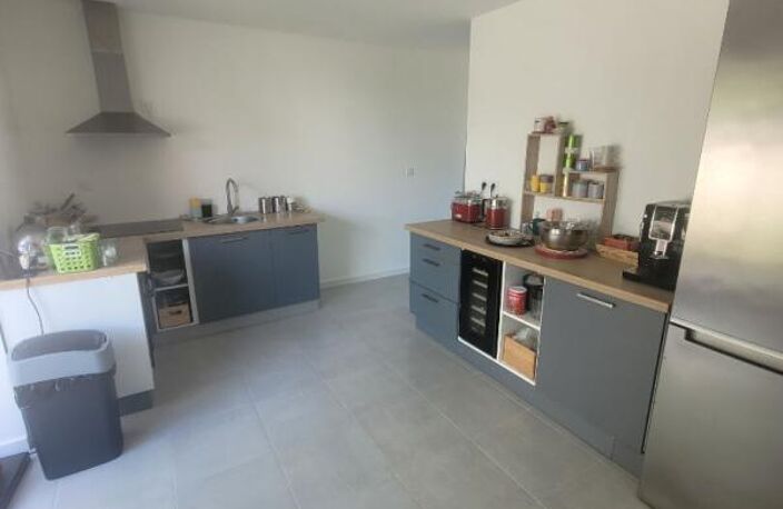 Maison en pierre du XVIIIe sur parcelle de 436m² — photo 5