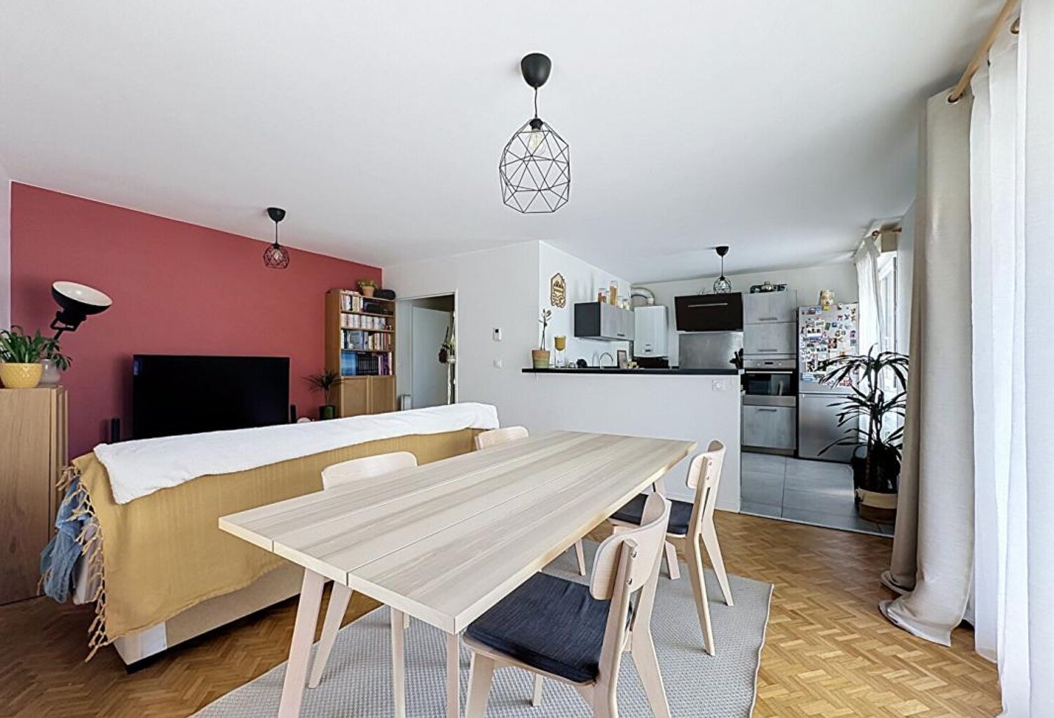 FONTAINES-SUR-SAÔNE - APPARTEMENT T3 DE 66 M² avec balcon de 17m2 - AUCUN TRAVAUX À PRÉVOIR — photo 1