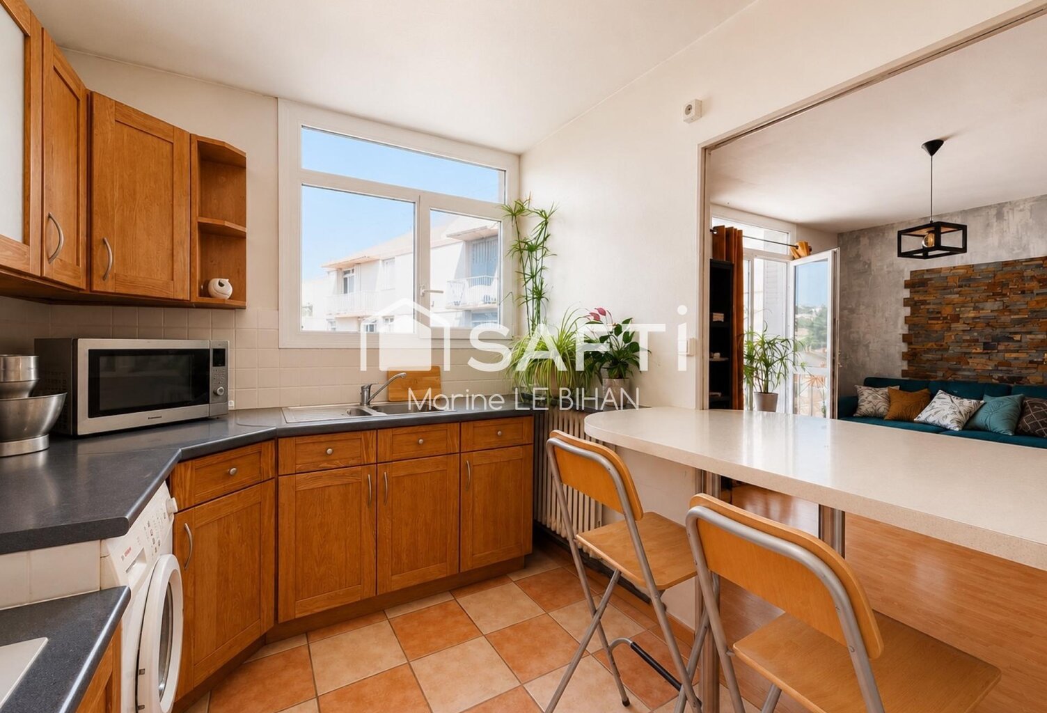 T3 en Duplex traversant avec parking et grenier — photo 1