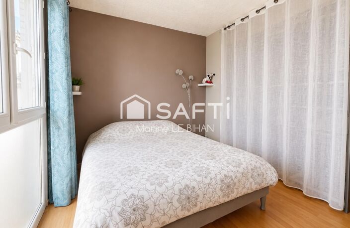 T3 en Duplex traversant avec parking et grenier — photo 5