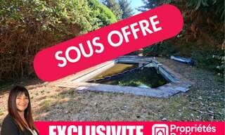 Maison  1176 m² à vendre à Ambierle (42820)