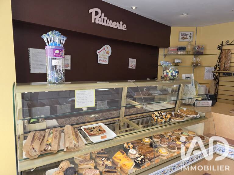 Vente Boutique/Local commercial 158 m&sup2; — photo 1