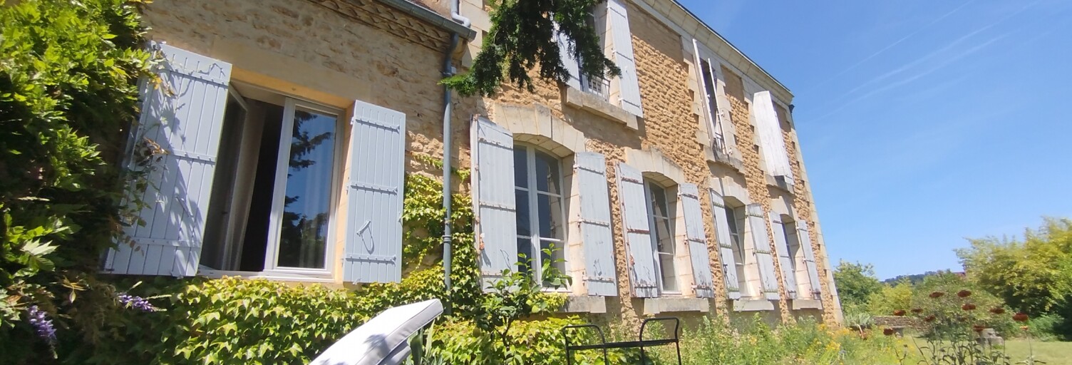 Maison 12 Pièces 425 m² à vendre à Sarlat-la-Canéda (24200)