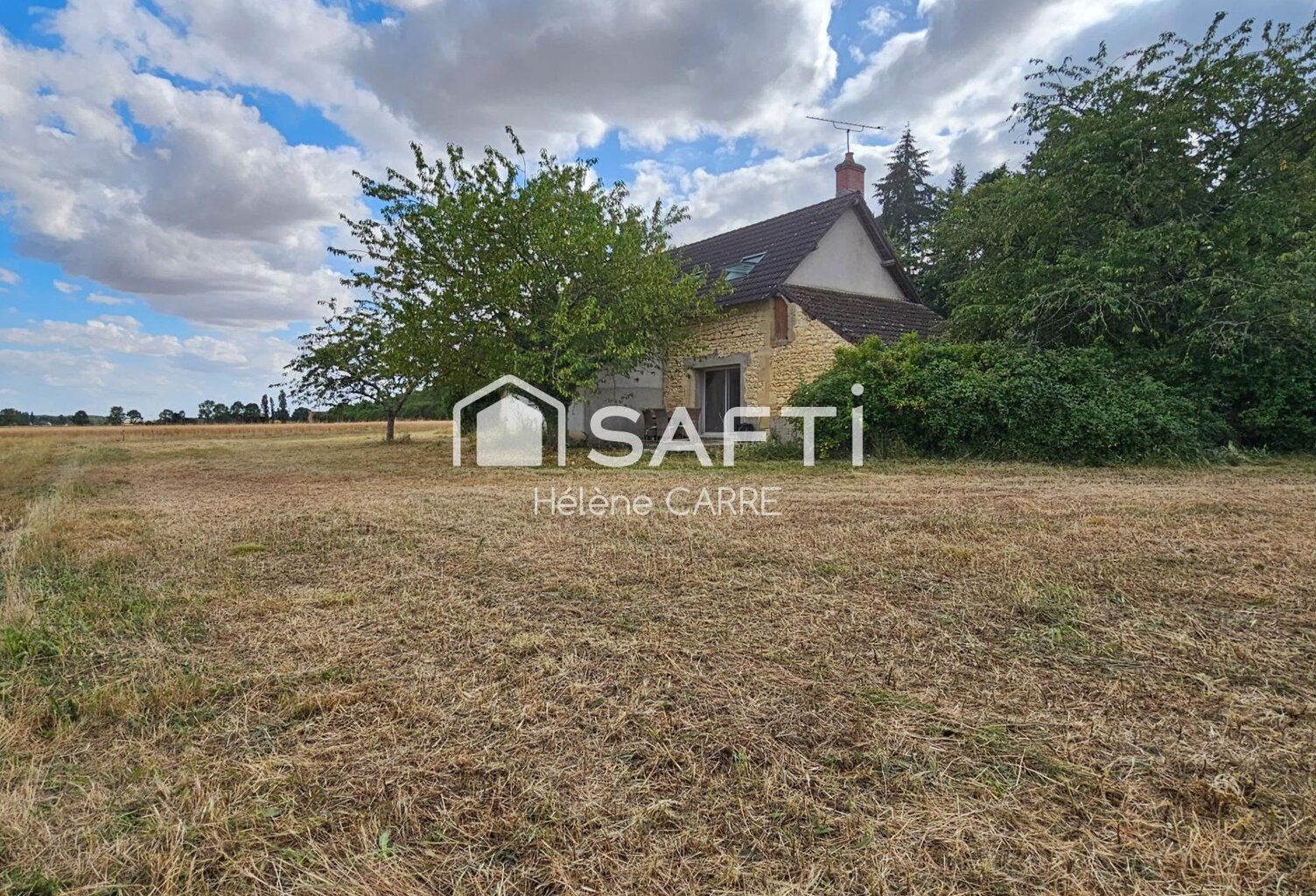 Maison beaux volumes 3 chambres + 1 bureau — photo 1