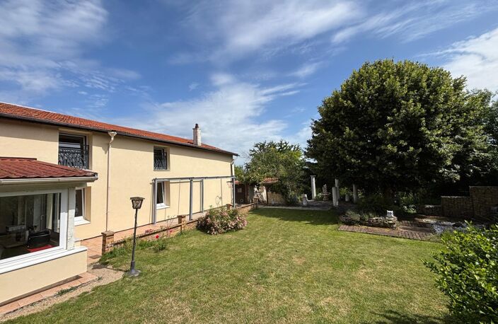 Maison individuelle avec grand terrain arboré — photo 2