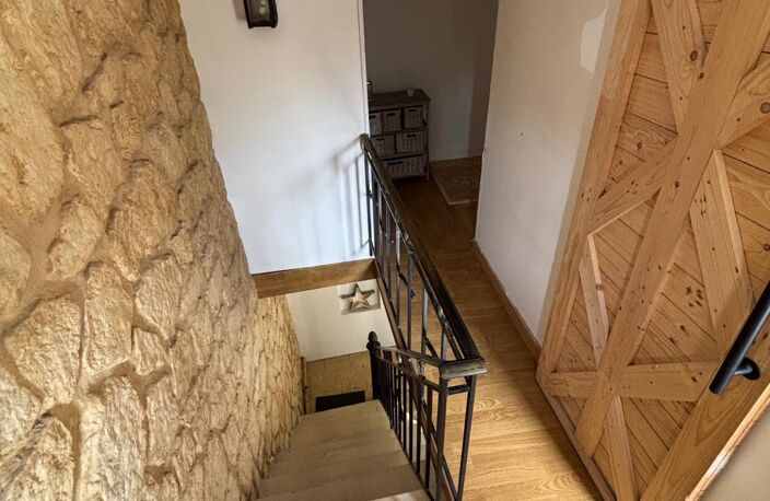 Maison individuelle avec grand terrain arboré — photo 5