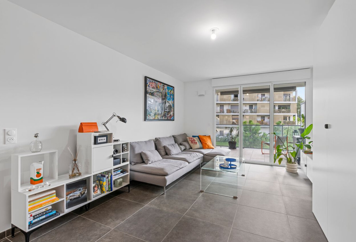 Splendide 2 pièces de 51m2 avec grande terrasse et parking - — photo 1