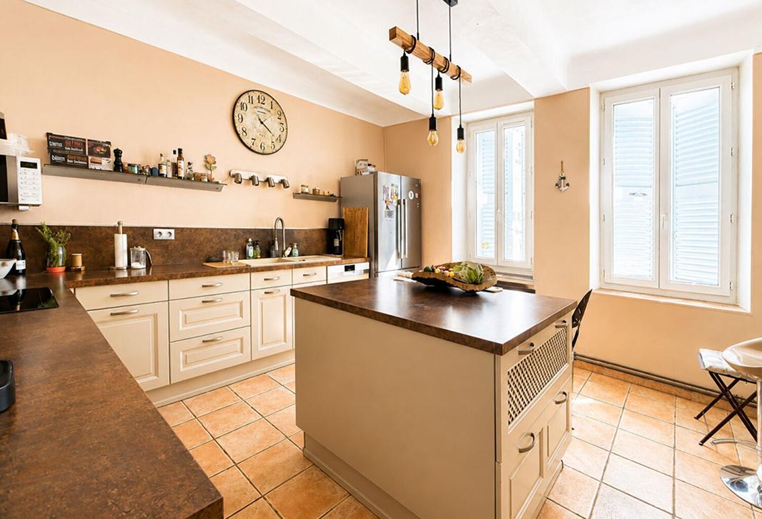 Appartement de caractère de 174 m2 avec terrasse de 55 m2 - Centre-ville Hyères — photo 1