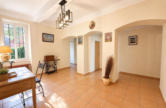 Appartement de caractère de 174 m2 avec terrasse de 55 m2 - Centre-ville Hyères — photo 4