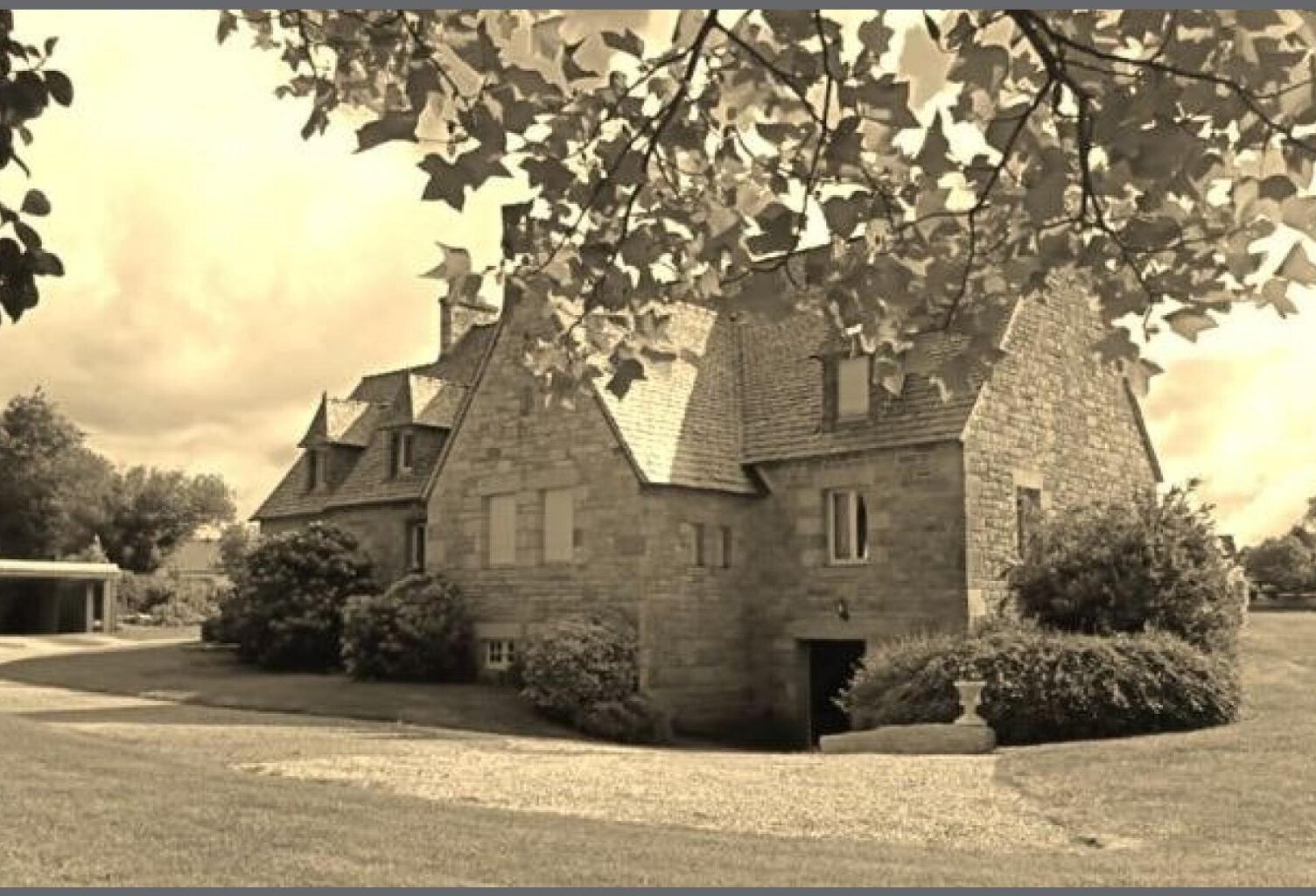 MANOIR DU XX SIECLE — photo 1