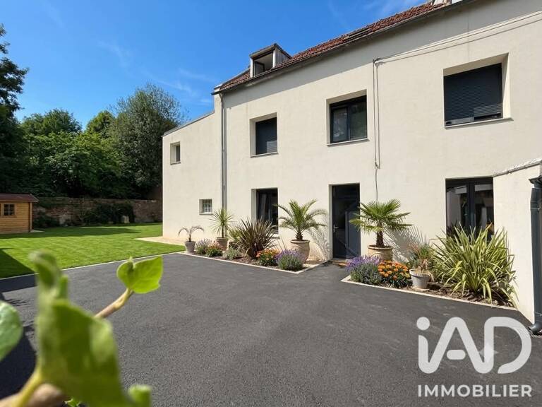 Vente Maison/villa 8 pièces — photo 1