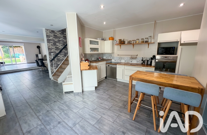 Vente Maison/villa 8 pièces — photo 3