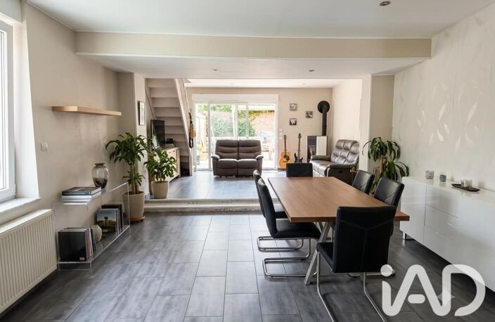 Vente Maison/villa 8 pièces — photo 4