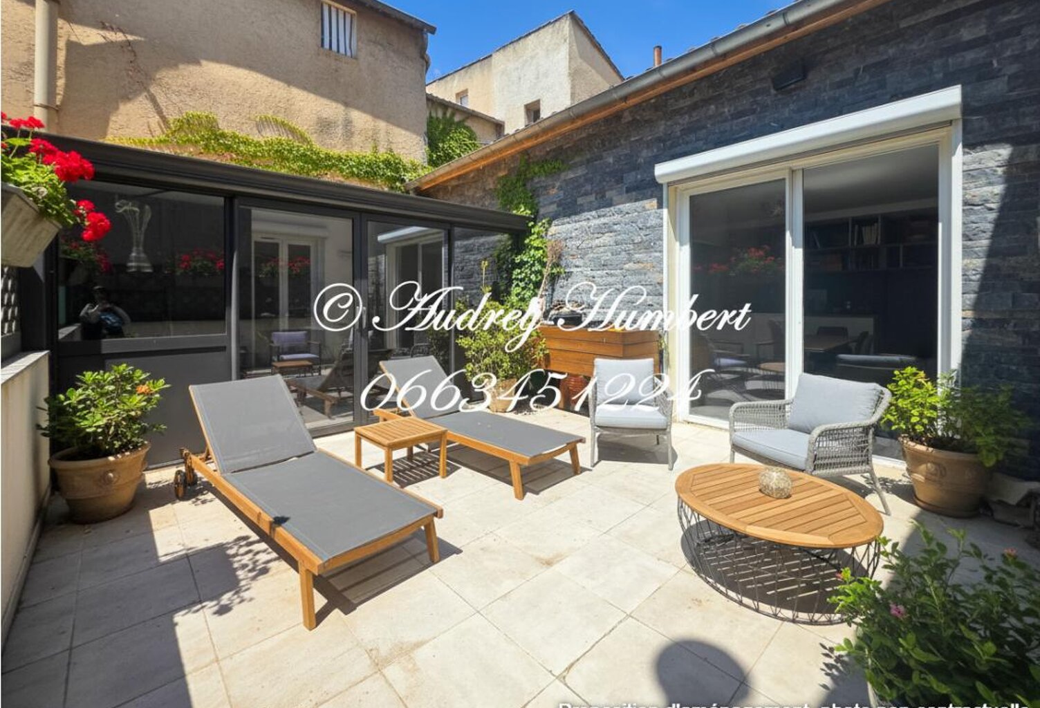 EXCLUSIVITÉ,  Appartement T4 de 124 m² avec plus de 40 m² d'extérieur et garage en plein coeur de Manosque — photo 1