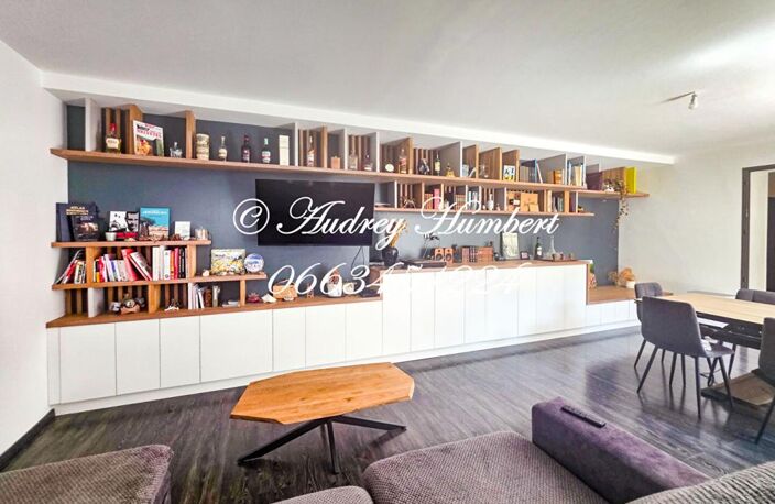 EXCLUSIVITÉ,  Appartement T4 de 124 m² avec plus de 40 m² d'extérieur et garage en plein coeur de Manosque — photo 2