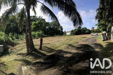 Terrain  205000 €