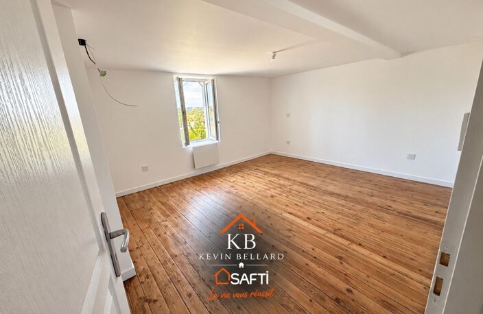 maison mitoyenne entièrement rénovée se composant de trois chambres dont une suite parentale ainsi qu'un grand séjour — photo 5